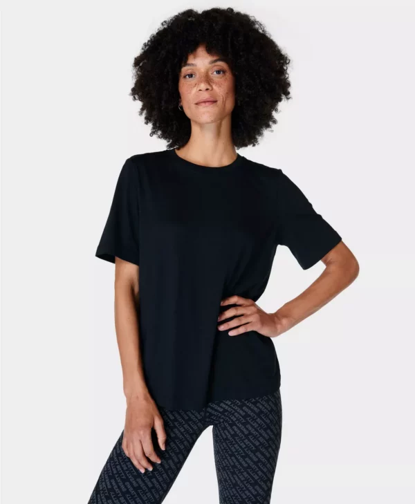 Essential Crew Neck T-Shirt Zwart - Sweaty Betty T-Shirts